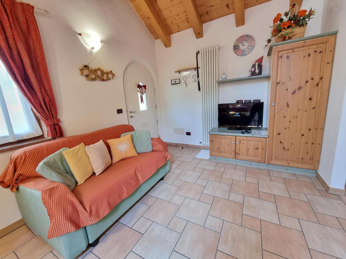 Residence Le Rose Pozza di Fassa Exterior foto