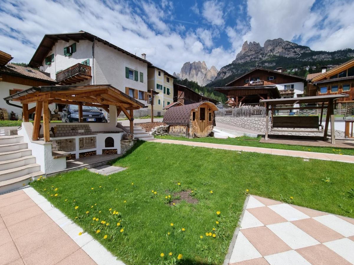 Residence Le Rose Pozza di Fassa Exterior foto